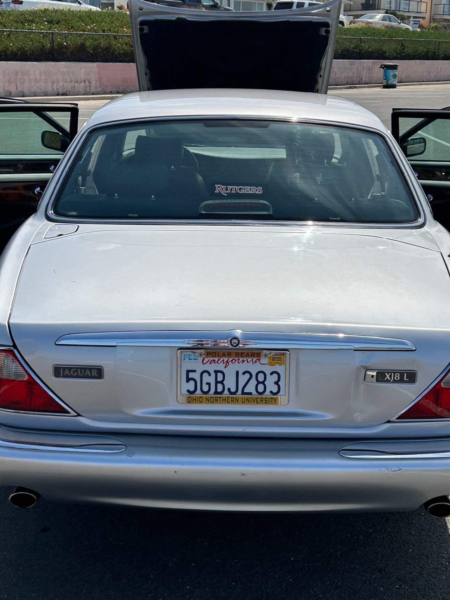 2000 Jaguar XJ8 - Amazing 2000 Jaguar XJ8 L Sport Silver Sedan w/ 111K Miles pure So. California Car - Used - VIN SAJDA23C4YLF06834 - 111,000 Miles - 8 cyl - 2WD - Automatic - Sedan - Silver - Redondo Beach, CA 90277, United States