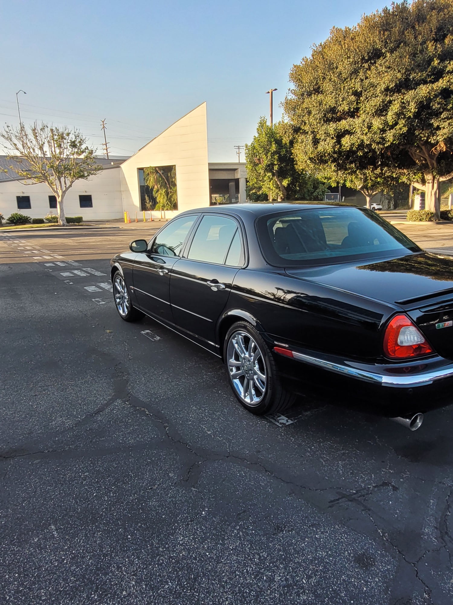 Exterior Body Parts - Rear tail lights - Used - 2004 to 2009 Jaguar XJ8 - Gardena, CA 90247, United States