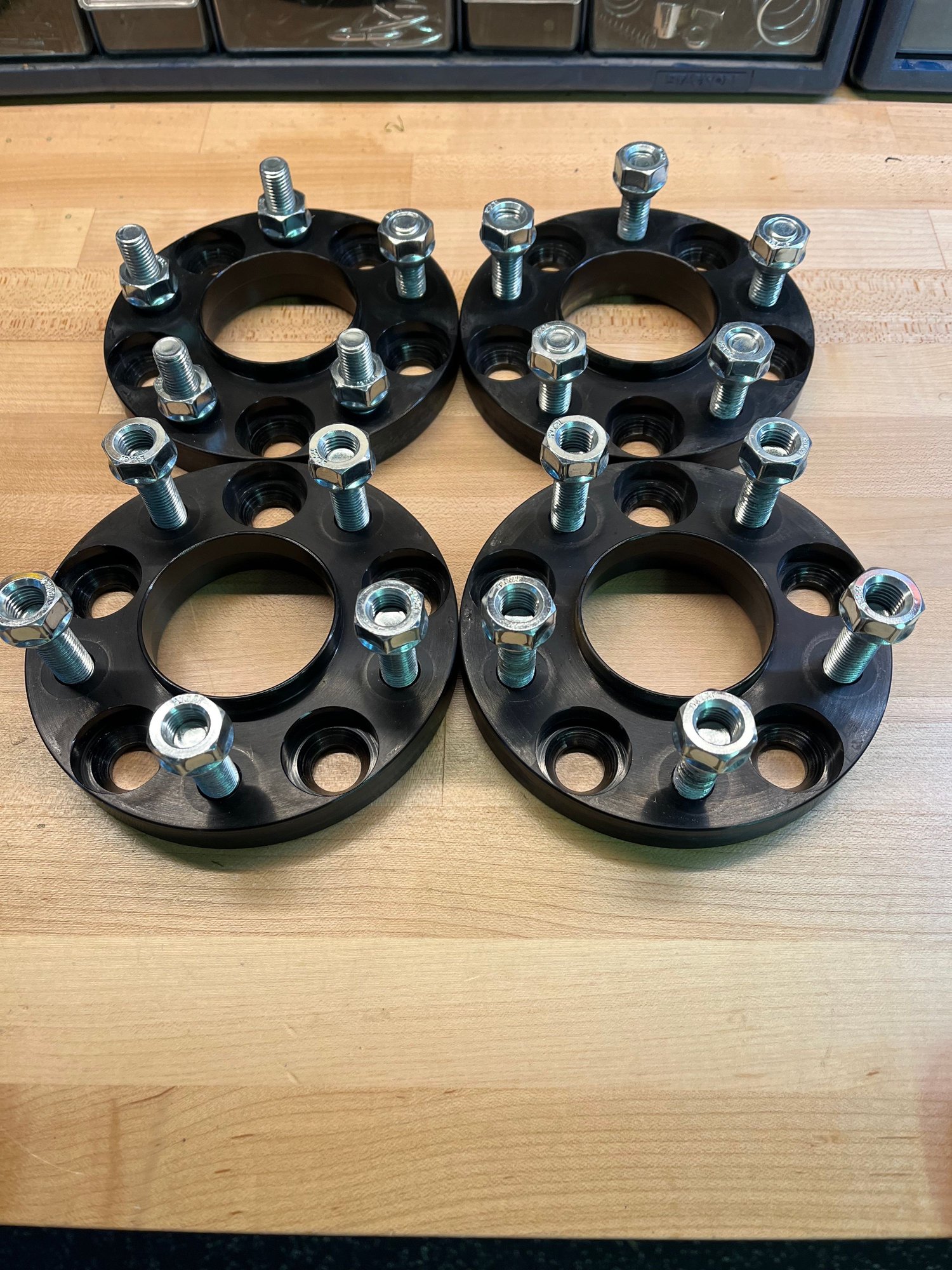 Wheels and Tires/Axles - Set of 4 - 17mm Spacers/Adapters - Used - 2014 to 2024 Jaguar F-Type - Missoula, MT 59804, United States
