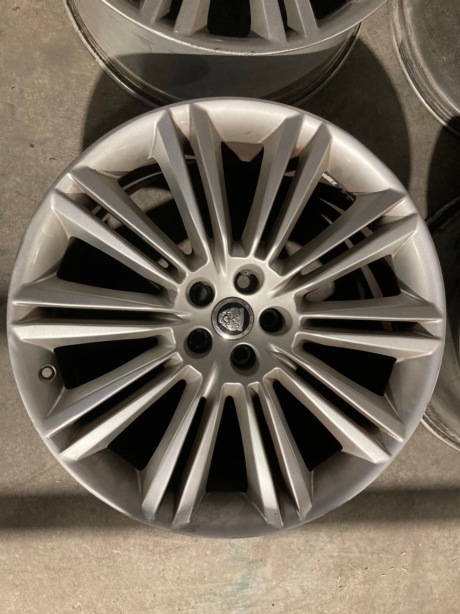 Wheels and Tires/Axles - Jaguar OEM Kasuga Wheels - Used - 2010 to 2019 Jaguar XJ - Austin, TX 78719, United States