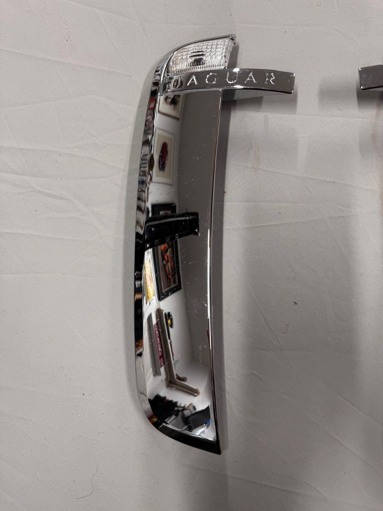 Lights - Marker light lamp fender mount - Used - 2007 to 2009 Jaguar XK150 - Qualicum Beach, BC V9K2G8, Canada
