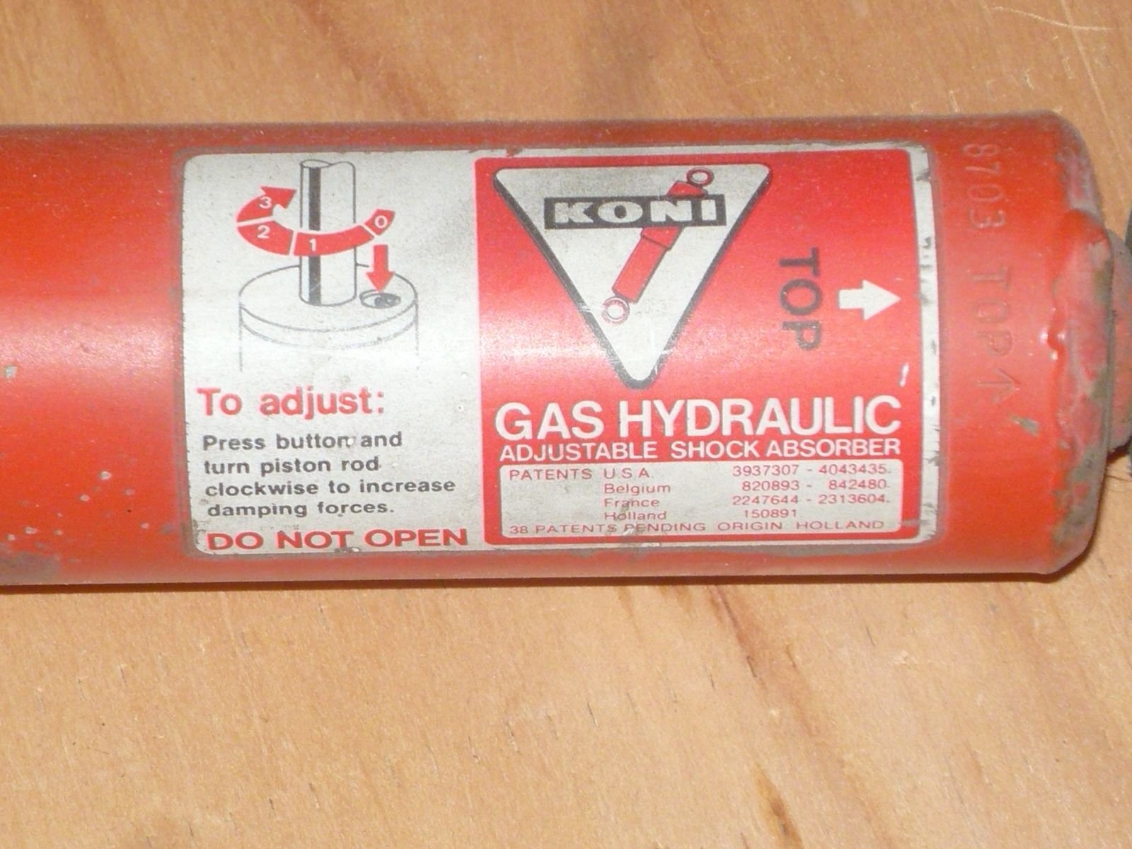 Steering/Suspension - Koni Gas/Hydraulic Adjustable Front Shocks for 70-87 XJ6 or 76-96 XJS - Good Used - Used - 1970 to 1987 Jaguar XJ6 - 1976 to 1996 Jaguar XJS - Campbell, CA 95008, United States