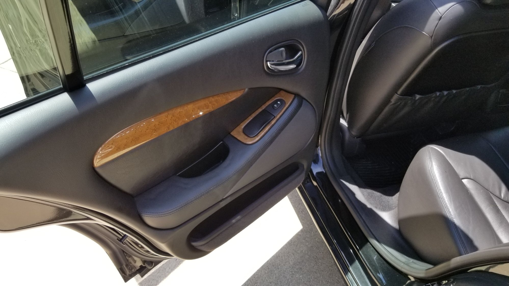 2000 Jaguar S-Type - Original Owner S Type - Used - VIN SAJDA01C6YFL12308 - 37,800 Miles - 6 cyl - 2WD - Automatic - Sedan - Black - Edwardsville, IL 62025, United States