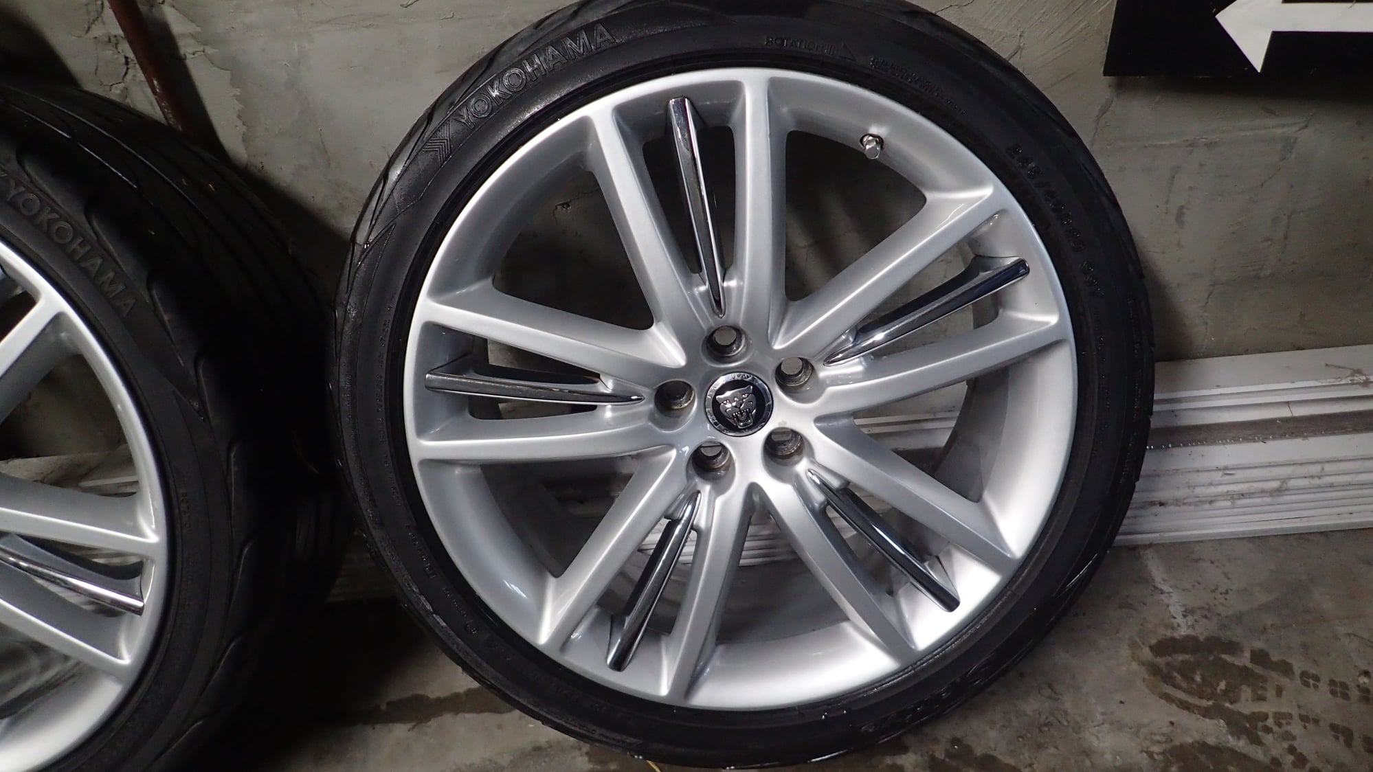 Wheels and Tires/Axles - 20" Selena wheels, staggered set (with chrome blades) EXC condition - Used - 2009 to 2015 Jaguar XF - Oak Ridge, TN 37830, United States