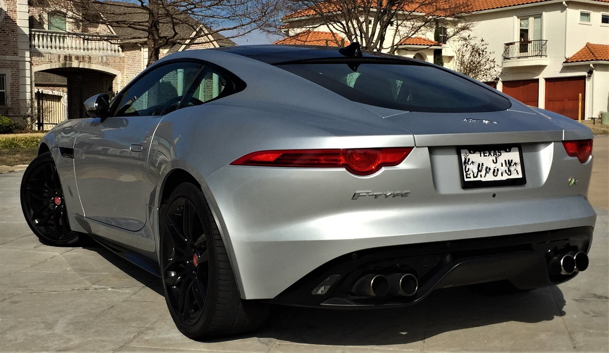 2015 Jaguar F-Type - 2015 Jaguar F-Type R with all of the right options! - Used - VIN SAJWA6DA0FMK15068 - 21,500 Miles - 8 cyl - 2WD - Automatic - Coupe - Silver - Garland, TX 75044, United States