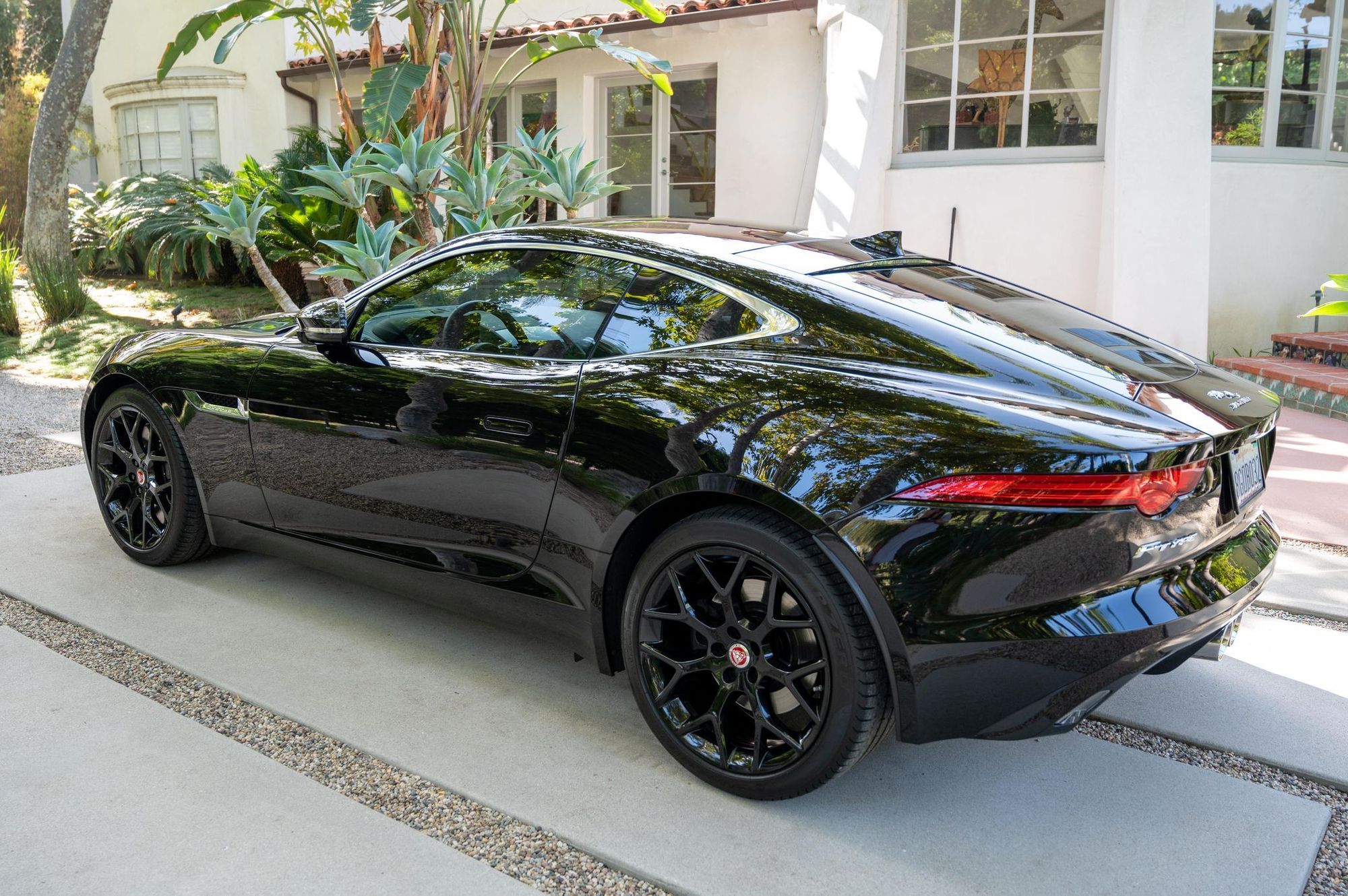 2016 Jaguar F-Type - 2016 Jaguar F-Type S RWD Manual - Used - VIN SAJWB6BC1G8K29914 - 22,850 Miles - 6 cyl - 2WD - Manual - Coupe - Black - Los Angeles, CA 90094, United States