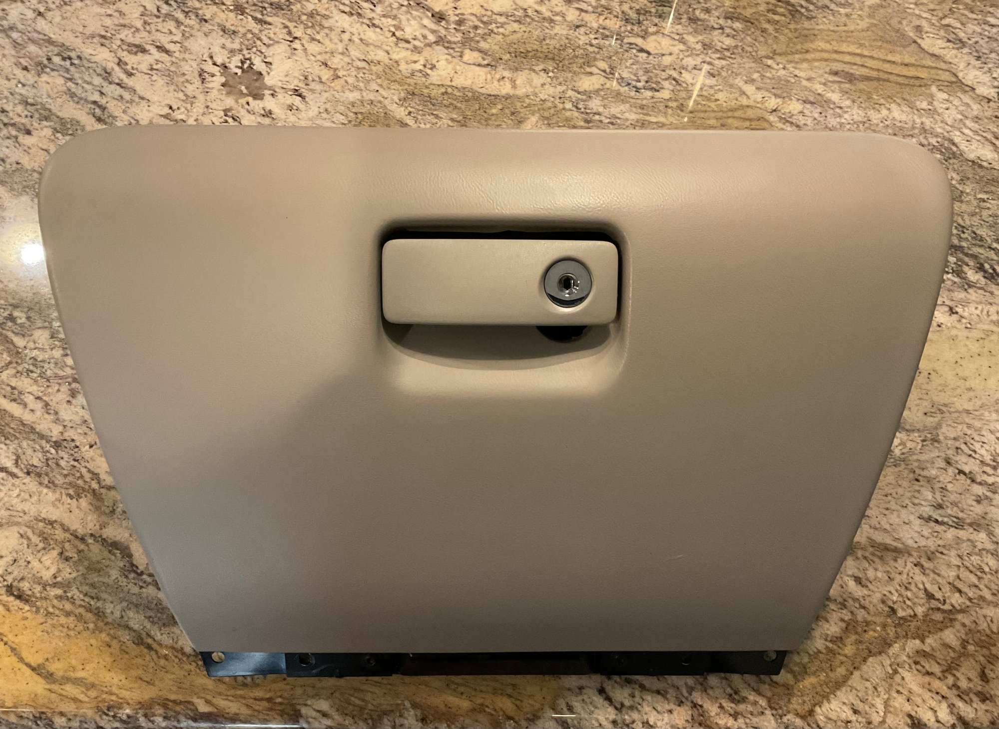 Interior/Upholstery - XJ8/XJR Glovebox - Used - 1998 to 2003 Jaguar XJ8 - 1998 to 2003 Jaguar XJR - Pensacola, FL 32533, United States