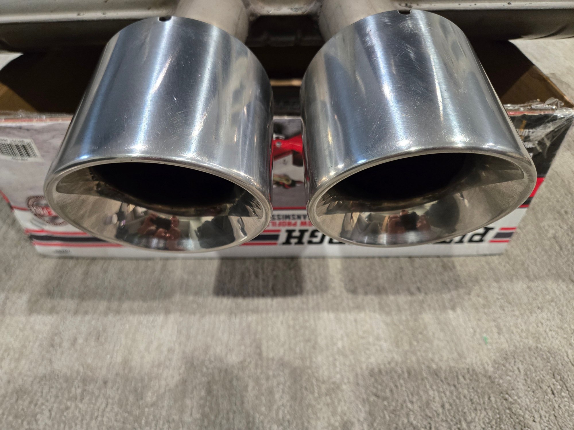 Engine - Exhaust - F type s oem valved muffler 29k miles. Works as it should, bought aftermarket - Used - 2013 to 2020 Jaguar F-Type - Chicago, IL 60631, United States