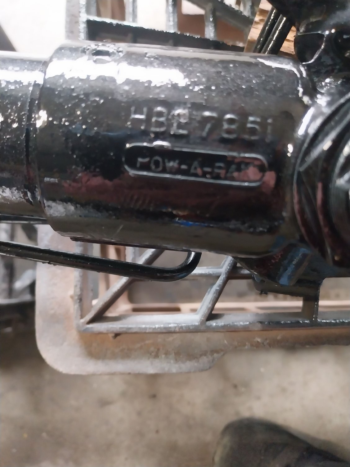 Photo of pinion end casting number.