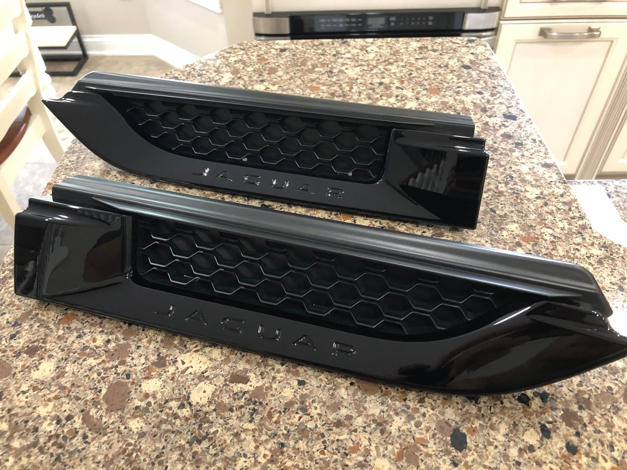Accessories - F-type Gloss Black Power Vents Complete set - 1 pair Free Shipping - Used - Fishers, IN 46037, United States