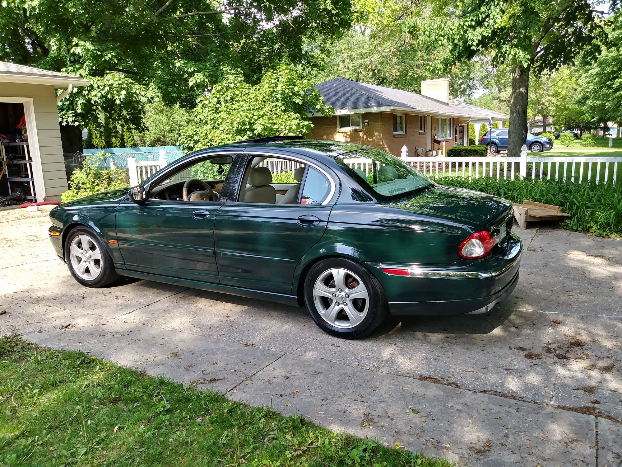2002 Jaguar X-Type - X-Type 3.0 Stickshift for parts or repair - Used - VIN SAJEB51C82WC27740 - 140,000 Miles - 6 cyl - AWD - Manual - Sedan - Other - Midland, MI 48640, United States