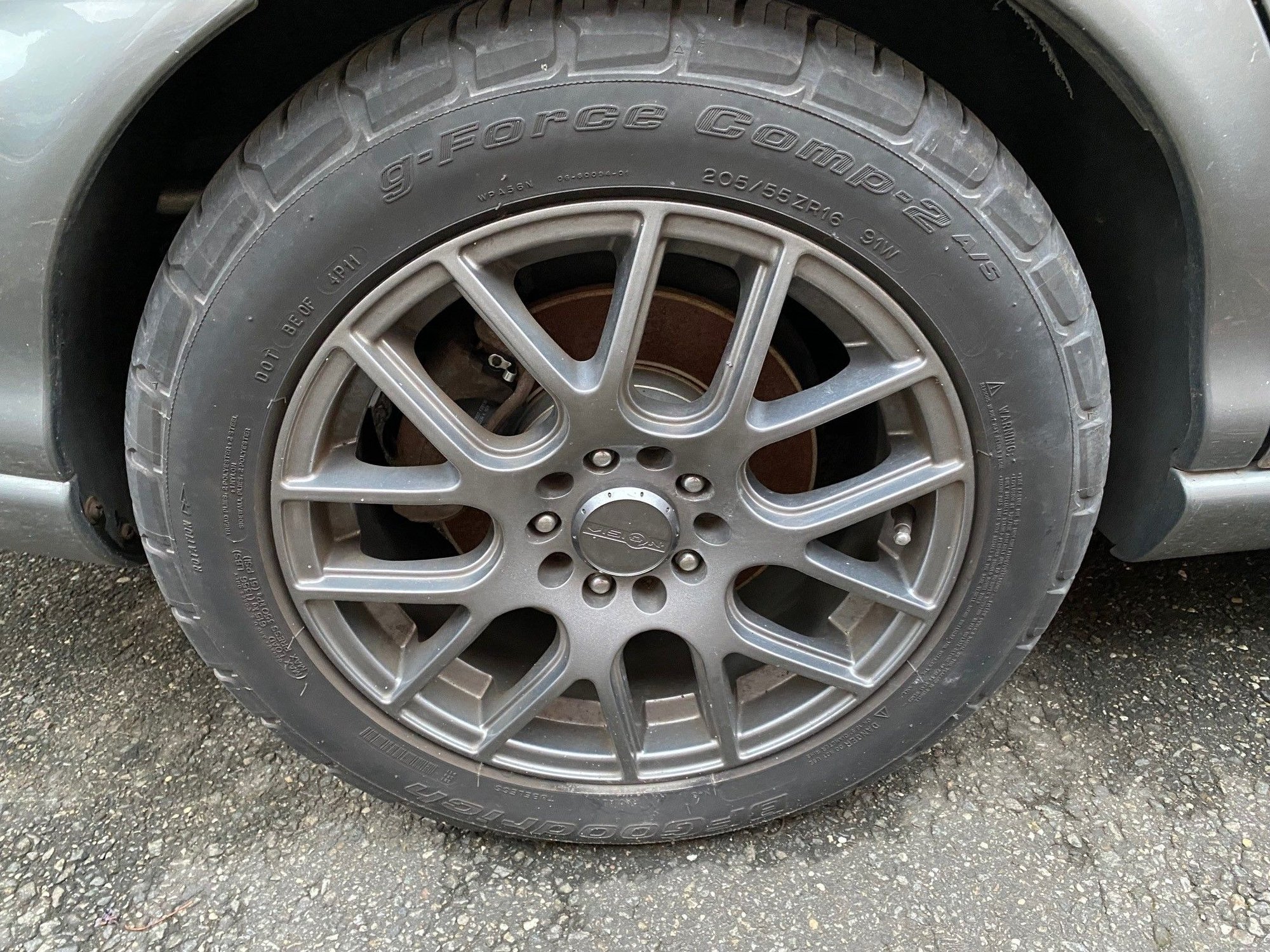 2004 Jaguar X-Type - Jaguar X-Type 3.0 AWD 2004 - Needs Work - $2,500 NYC - Used - VIN SAJEA51C74WD86948 - 92,000 Miles - 6 cyl - 4WD - Automatic - Sedan - Gray - New York, NY 11249, United States