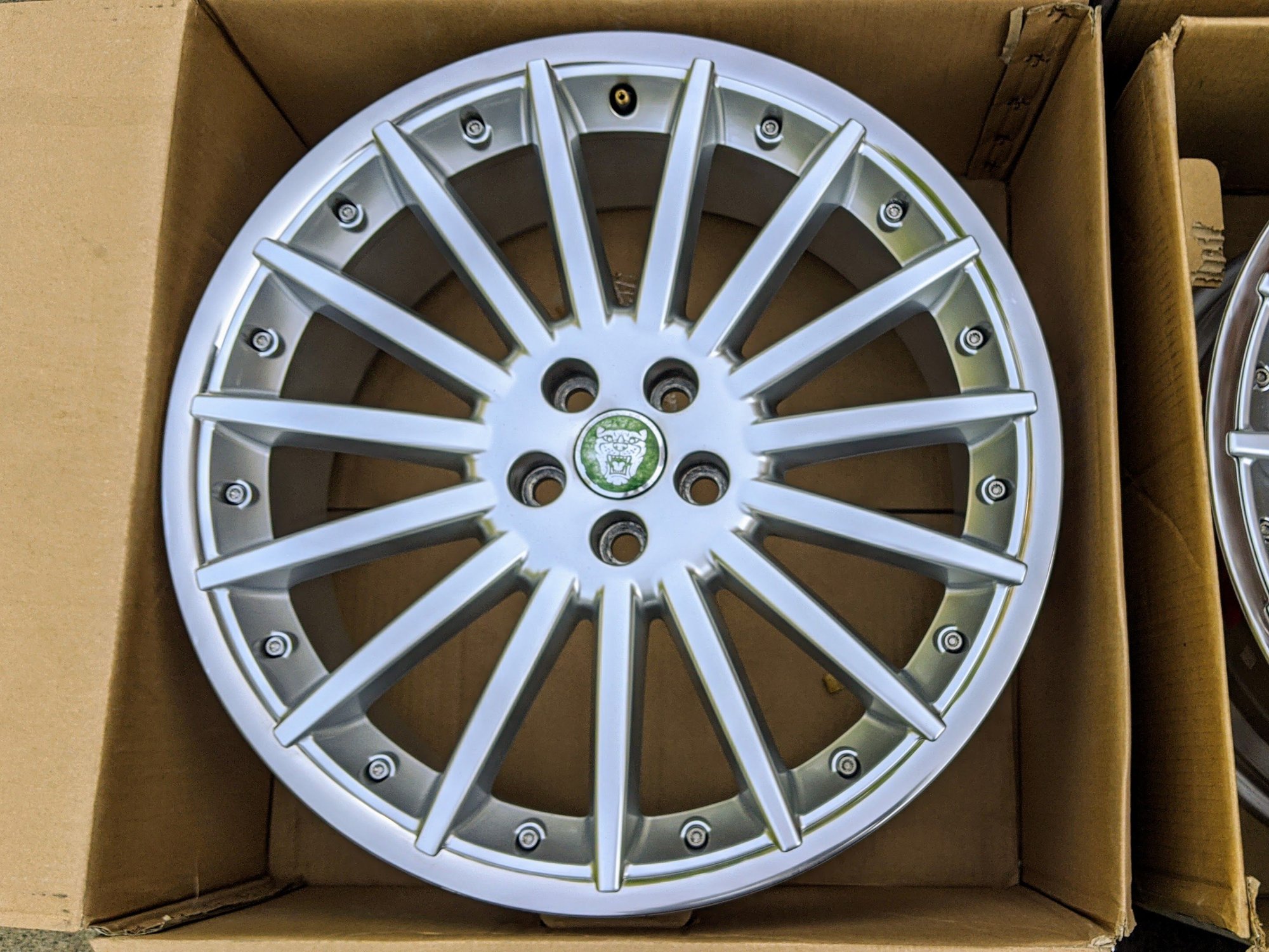 Wheels and Tires/Axles - Set of 4 jaguar bbs 20" oem sepang wheels - excellent! - Used - 2004 to 2009 Jaguar XJR - Detroit Area, MI 48025, United States