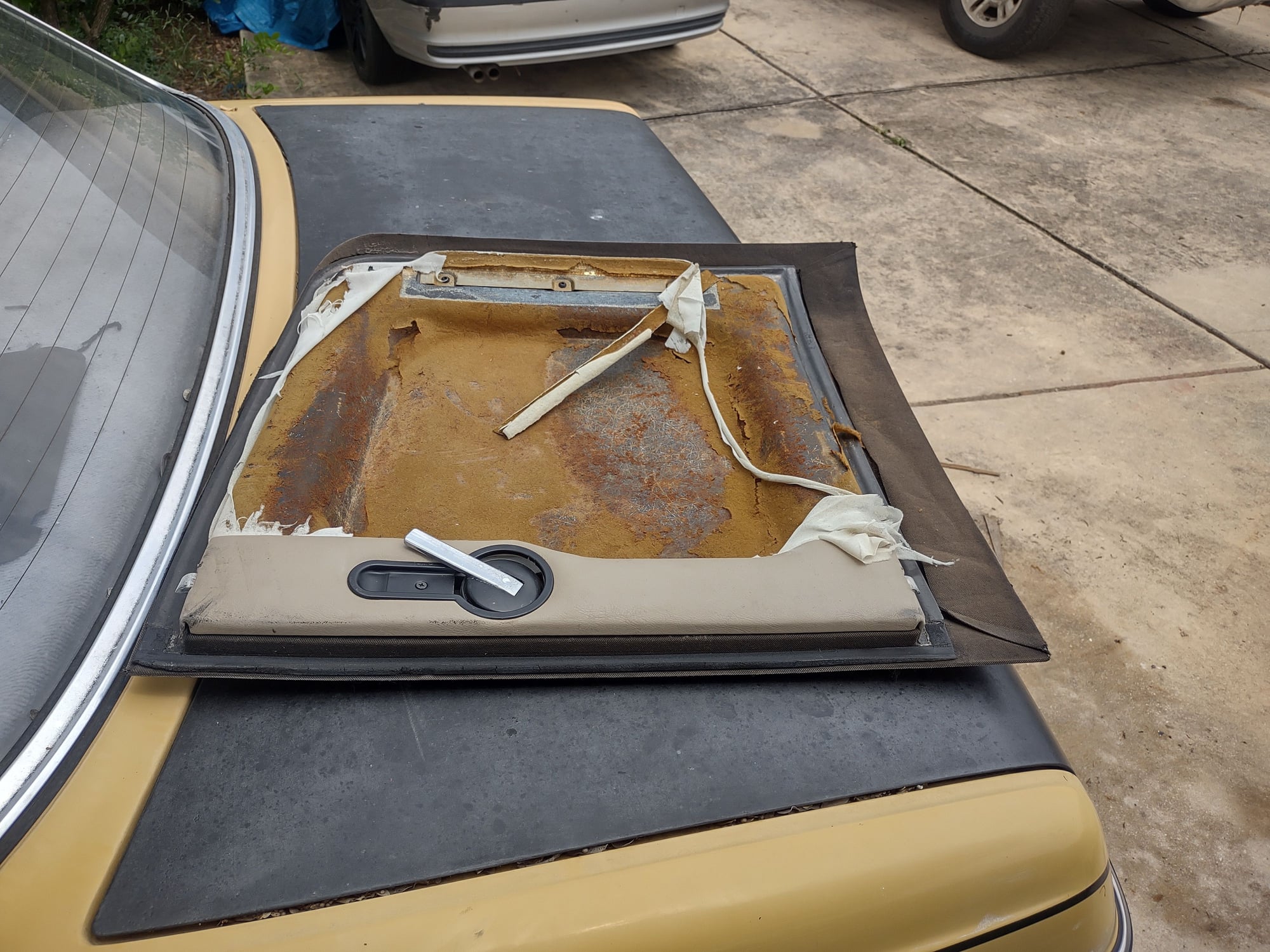 Exterior Body Parts - Jaguar xjs sc roof panals - Used - All Years Jaguar XJS - Fair Oaks Ranch, TX 78210, United States