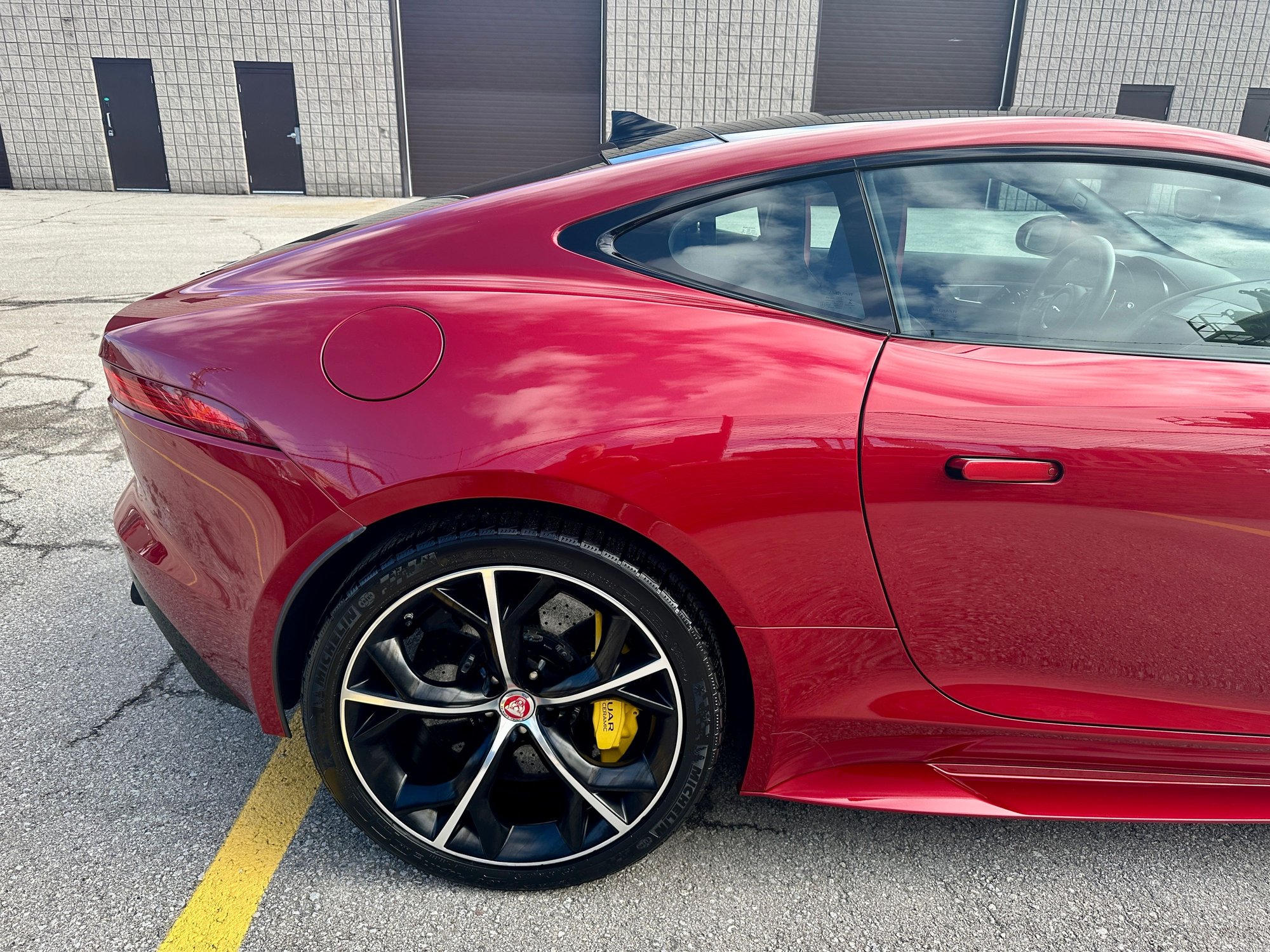 2016 Jaguar F-Type - 2016 Jaguar F Type R - Italian Racing Red, carbon ceramic brakes - Used - VIN SAJXJ6DL7GMK23806 - 27,100 Miles - 8 cyl - AWD - Automatic - Coupe - Red - Waterdown, ON L8B 0G, Canada