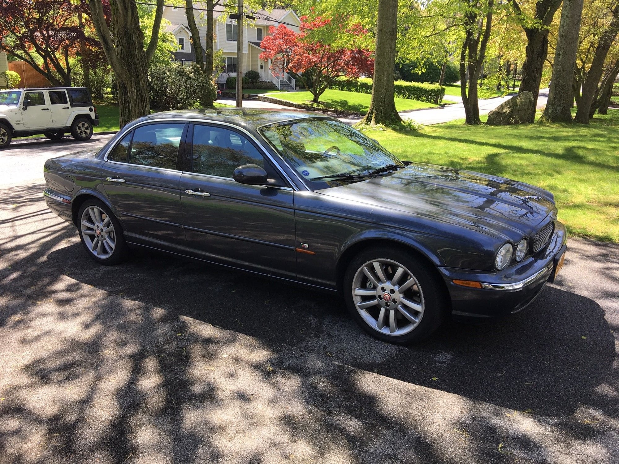 2004 Jaguar XJR - 2004 XJR for sale or trade - Used - VIN SAJEA73B34TG11481 - 124,000 Miles - 8 cyl - 2WD - Automatic - Sedan - Gray - Rye Brook, NY 10573, United States