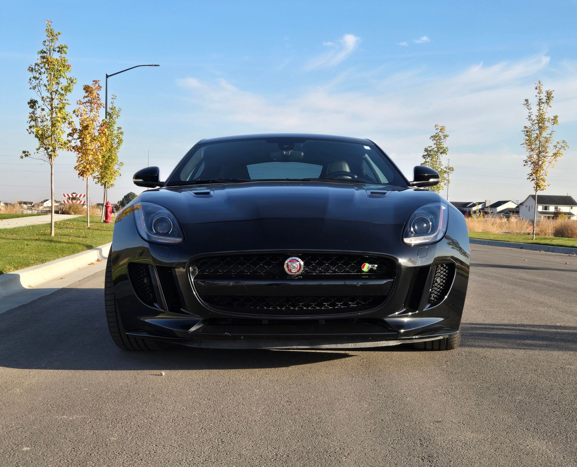 2016 Jaguar F-Type - 2016 Jaguar F-Type R - AWD - Low Miles - Used - VIN SAJWJ6DL9GMK33622 - 27,952 Miles - 8 cyl - AWD - Automatic - Coupe - Black - Meridian, ID 83646, United States
