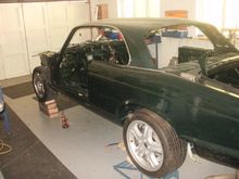 Which wheels ?


I am fortunate enough to have a set of XJR6  an a set of XJR8 wheels ( my  road car being scrapped ) 

Which ones do you think, I fancy the rear ones in black, the car is Green, no bumpers yet but fancy black ones