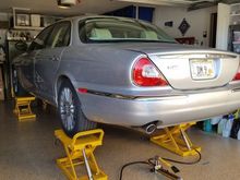 XJ8 Raised for transmission service