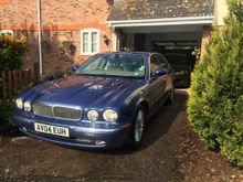 2004 XJ6
