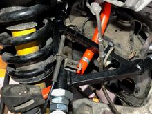 Adjustable wishbone XKR