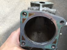 Intake elbow pre port matched