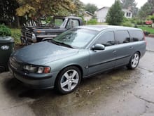 2001 Volvo V70 T5, sold in 2016