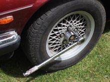 Removing the Front Wheels