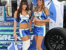 Falken Tire Girls, er "Representatives"