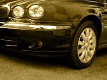 Black and White Jag (Small)