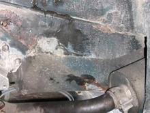 driver side rear wheel - some more rust 2.