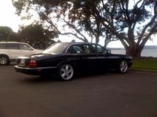 99 xj8