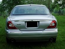 2005 XJ8 VDP Platinum/Black