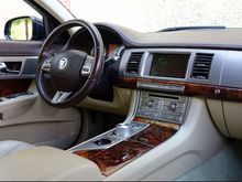 2011 XF Interior - Barley