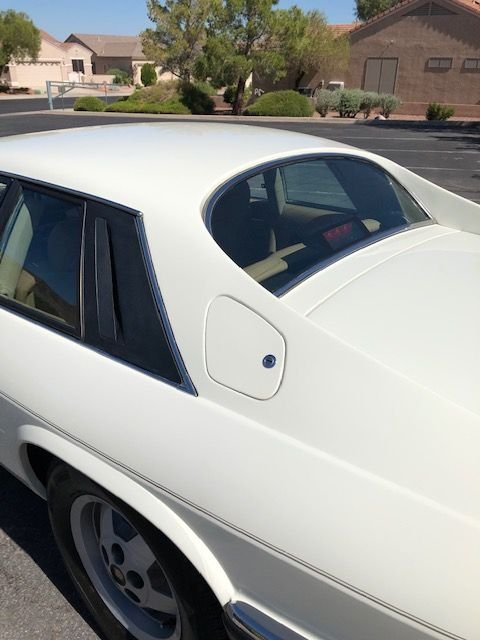 1988 Jaguar XJS - Jaguar XJS V 12 1988 Coupe - Used - VIN SAJNA5843JC148779 - 49,000 Miles - 12 cyl - 2WD - Automatic - Coupe - White - Las Vegas, NV 89012, United States