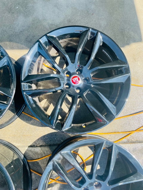 Wheels and Tires/Axles - Jaguar Gyrodyne 20" F-Type R OEM Gloss Black Wheels - Used - 2014 to 2020 Jaguar F-Type - Los Angeles, CA 91335, United States
