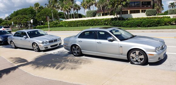 2008 XJ Vanden Plas and 2008 XJ Super V8