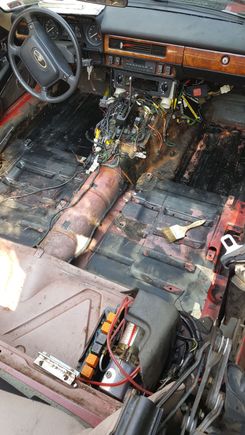 Problems I can't just "solve" are to do with the top frame out of the rear storage compartment... Jeeeeeze Louise! Who came up with the assortment of fasteners for this thing???