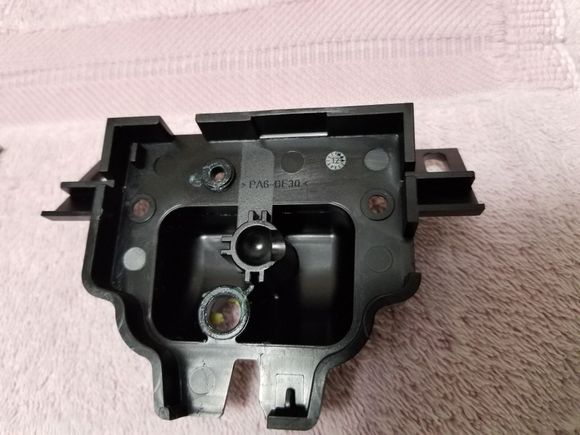 latch box cover