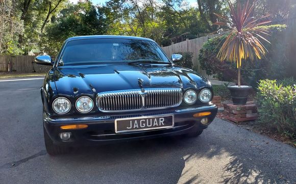 2000 XJ8L VP