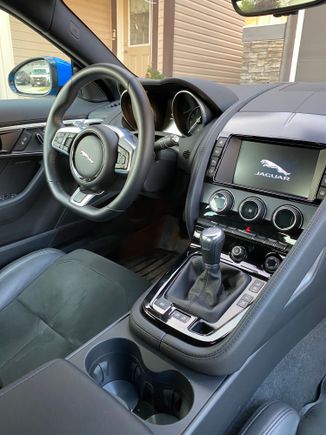 Was reading the threads on MT Canada numbers. This is an 08 R Dynamic, did you own  an 08??