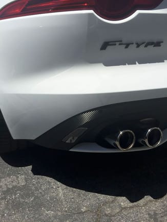 CF wrapped rear valance
