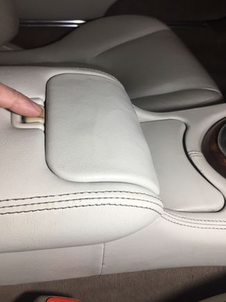 The outside dimensions of the Aluminium body and stowed Arms is the same as the plastic it replaced. Therefor, the cupholder closes fully in exactly the same way.