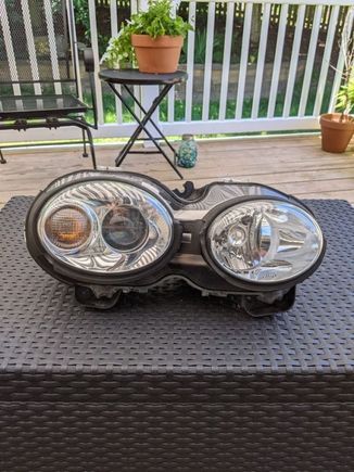 Headlight front view