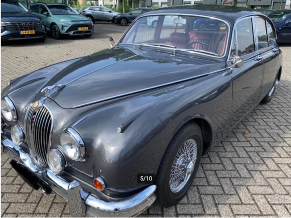 Wipers parked on the correct side