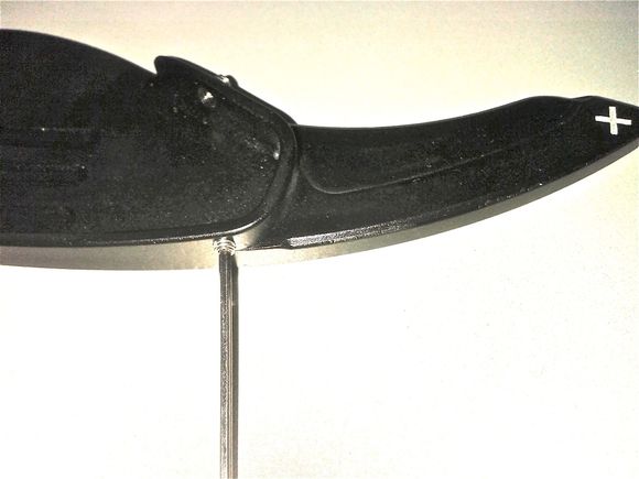 4 set screws per paddle