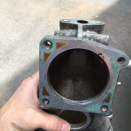 Intake elbow pre port matched