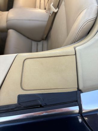 Left Side - Should be like this with the top down