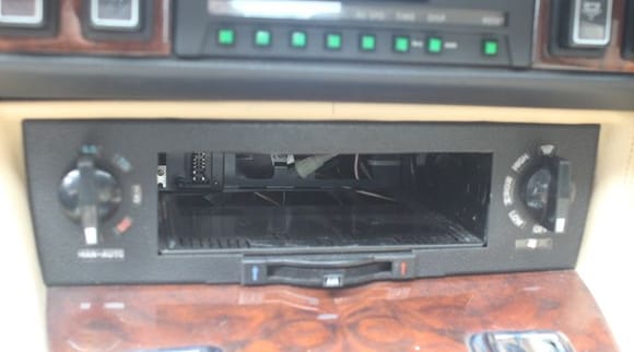 Original Pull Out Stereo now removed