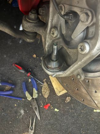 Lmk if anyone wants the boot size for ref on 2015 xkr. 